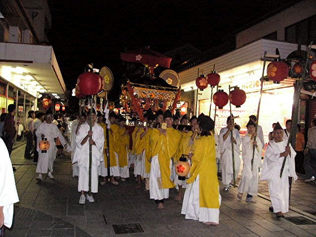 太宰府天満宮 神幸式大祭・千灯明_a0042310_1954961.jpg