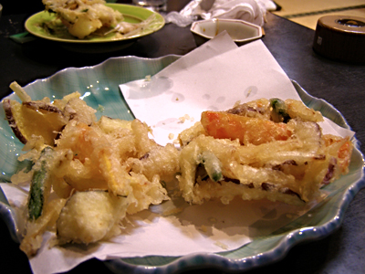 e0066210_14156100.jpg