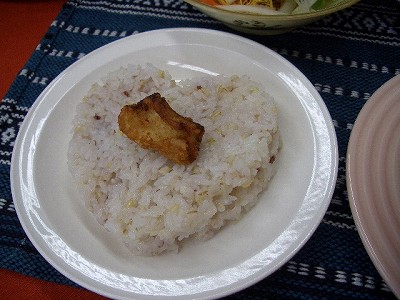 f0003994_12385011.jpg