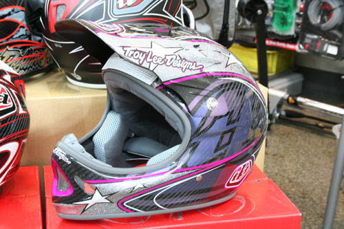 2006モデル一部入荷_e0069415_14423992.jpg