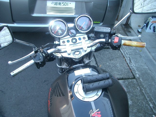 ハンドル交換 : バイク乗りとしての軌跡~CB400SF、APE100 ハンドル交換 : バイク乗りとしての軌跡~CB400SF、APE100