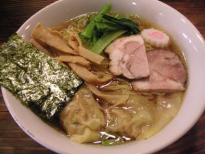 からから亭の ワンタン麺_f0053279_16473593.jpg