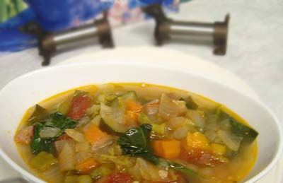 ミネストローネ（Minestrone)_f0022388_15464374.jpg