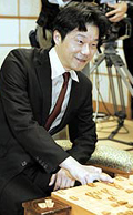 将棋：瀬川さん、やっとプロ相手に勝利！_d0018433_1274538.jpg