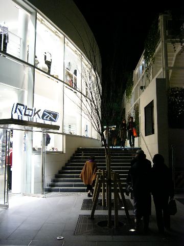f0044806_010372.jpg