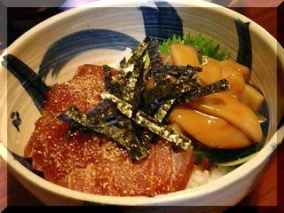 イカマグロ丼_e0053923_21575840.jpg