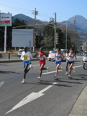 快晴の快走・・・第55回 別府大分毎日マラソン大会_c0001578_1493659.jpg