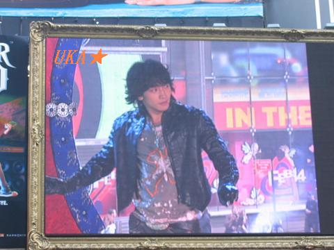 NY公演　MTV　現地UKAさん生レポ★皆さんおまちかね～_c0047605_8544082.jpg