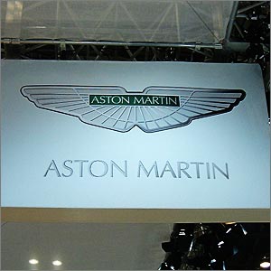 276 Aston Martin ロゴログ