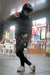 a0004993_16404715.gif