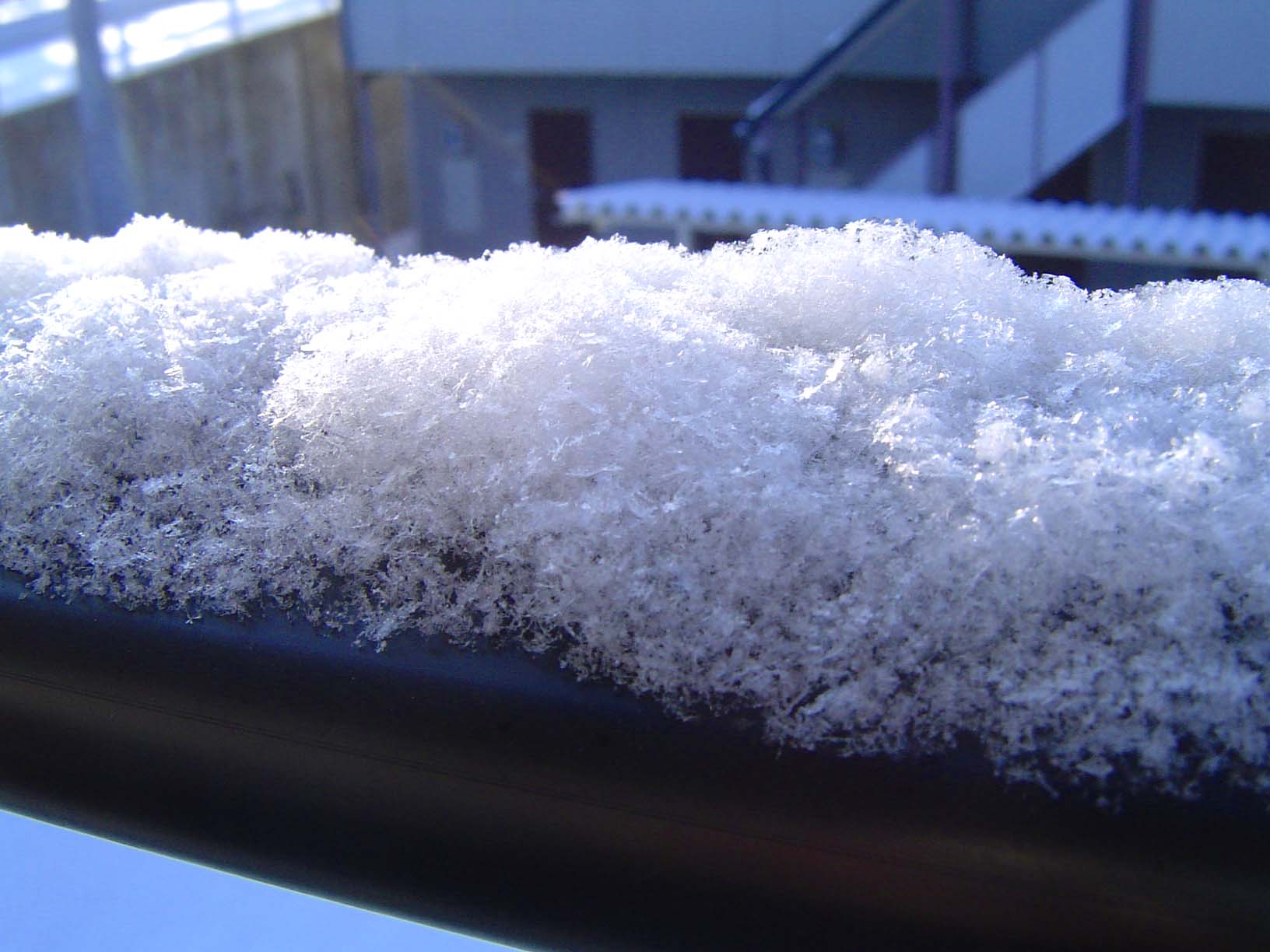 雪の結晶を撮ってみる・round1_c0057821_8135578.jpg