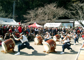 天下祭 in 松平郷。_c0069552_1853428.jpg