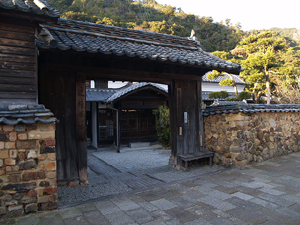 f0035501_1112388.jpg