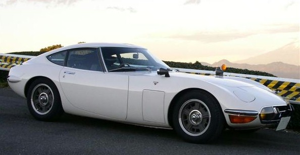 TOYOTA 2000GT_b0065730_2046725.jpg