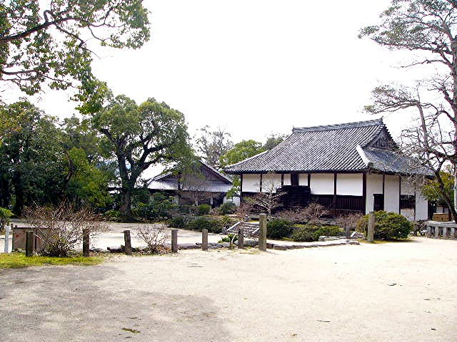 太宰府 観世音寺_a0042310_1318422.jpg