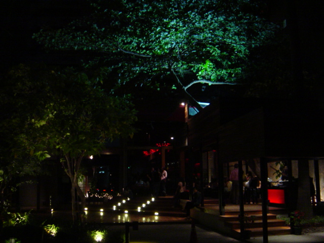 f0036857_23495485.jpg