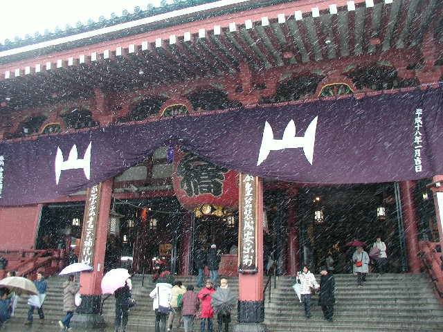 東京遊覧（雪の浅草寺）_f0074601_14452957.jpg