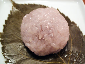 分大のさくら餅_e0063335_18373220.jpg