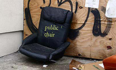 public chair（t）_d0019441_14414185.jpg