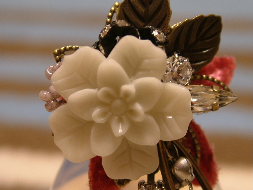 「ビーズアクセサリー ベルベットのリング」_a0000029_20374638.jpg