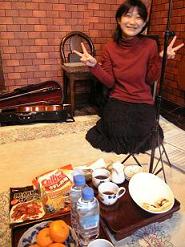 シタール&バイオリン&コントラバス_f0042307_11223159.jpg