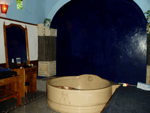 d0038319_8563217.gif