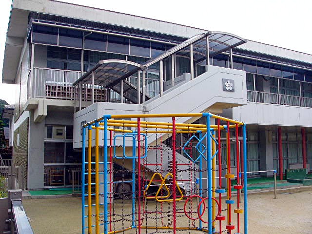 太宰府の幼稚園・保育園・保育所_a0042310_23155387.jpg