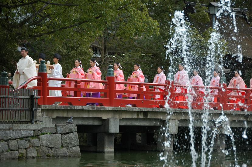 太宰府天満宮 曲水の宴_a0042310_17122334.jpg