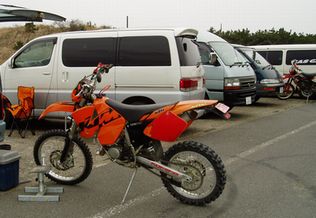 f0041031_2339675.jpg