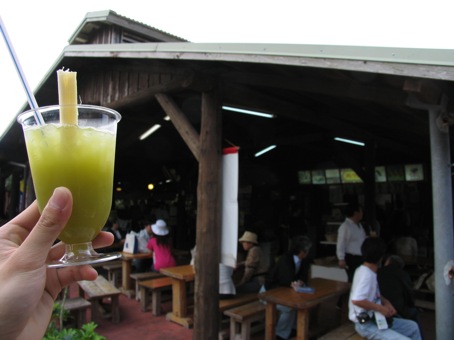 b0003224_35428.jpg