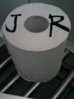JRブランドのトイレットペーパー!?_a0033733_19132194.jpg