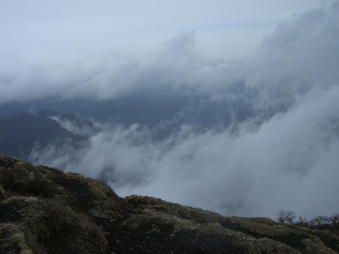 高千穂峰(1574m)&開門岳(924m)登山_f0015584_13354147.jpg