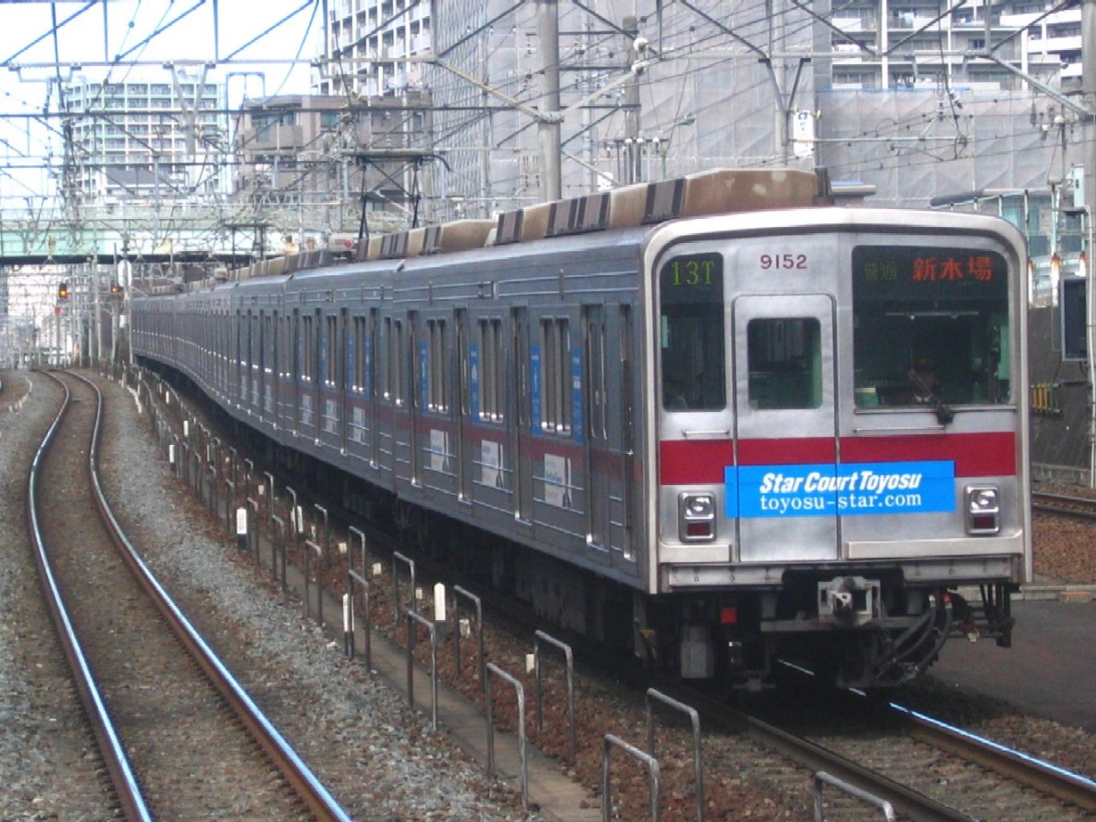 近所を走る電車－東武９０００系_d0044222_22523665.jpg