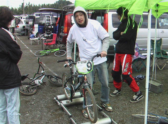 2006JOSF緑山関東オープンレースVOL2 BMXエキスパートクラス_b0065730_20155515.jpg