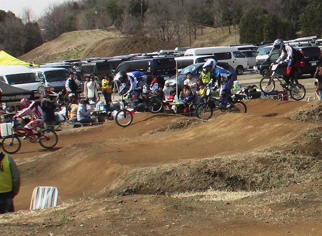2006JOSF緑山関東オープンレースVOL2 BMXエキスパートクラス_b0065730_21293787.jpg