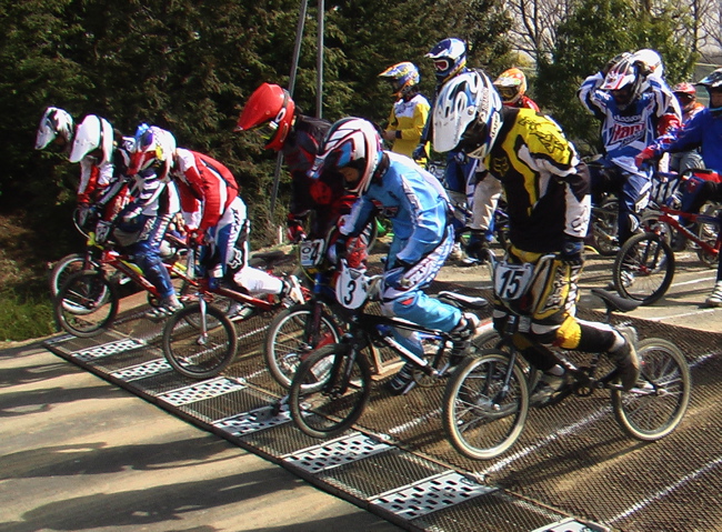 2006JOSF緑山関東オープンレースVOL2 BMXエキスパートクラス_b0065730_21341618.jpg