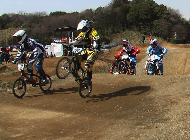2006JOSF緑山関東オープンレースVOL2 BMXエキスパートクラス_b0065730_21353420.jpg