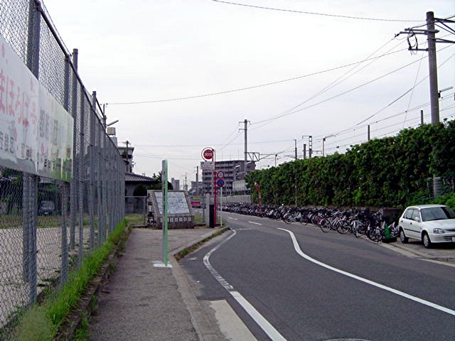 太宰府の駅_a0042310_22201475.jpg