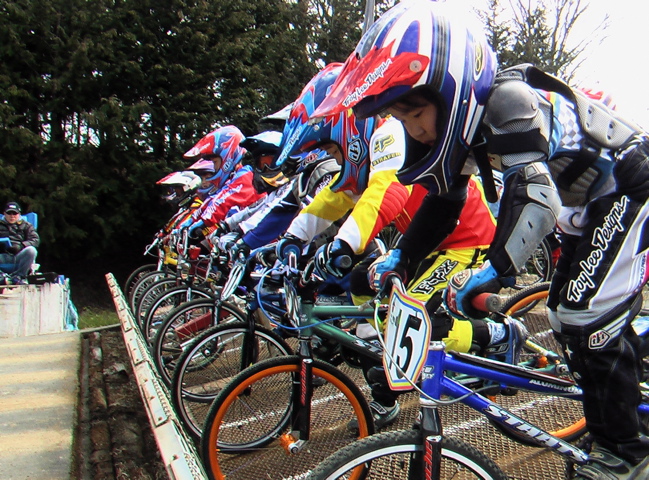 2006JOSF緑山関東オープンレースVOL3 BMXミルキー7、8,9クラス_b0065730_20551673.jpg