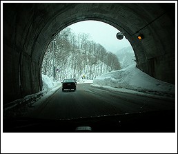 雪国　（飛騨高山旅行日記0）_f0067882_20504990.jpg