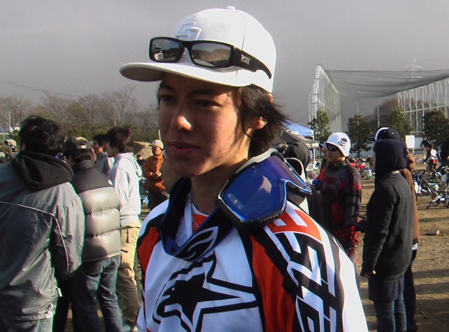 2006JOSF緑山関東オープンレースVOL4 緑山に集った人とBIKE_b0065730_2202823.jpg