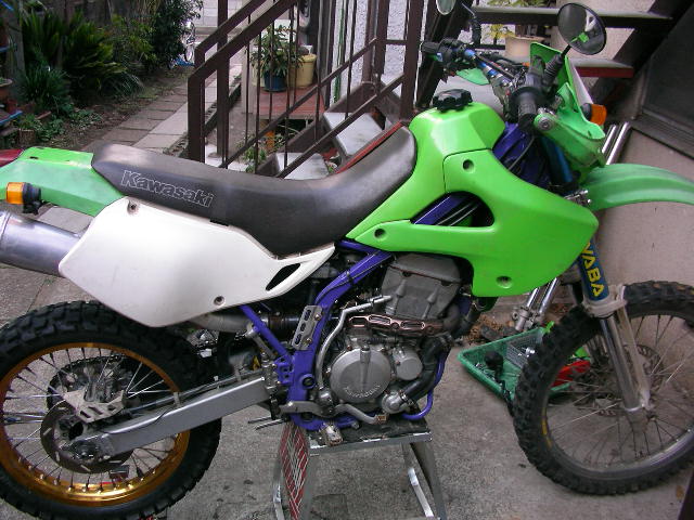 KLX250SR  フロント廻り　KX-Jへ_c0009160_19552130.jpg