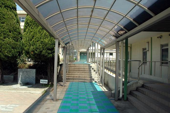 太宰府小学校_a0042310_17565076.jpg
