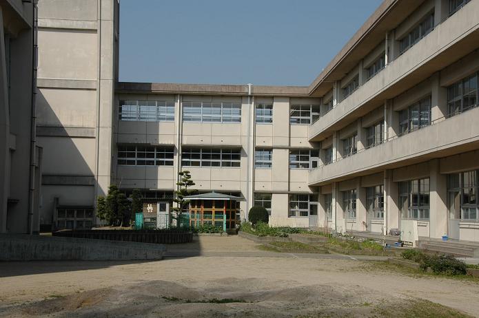 太宰府東小学校_a0042310_18251793.jpg