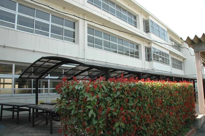 太宰府小学校_a0042310_1832576.jpg