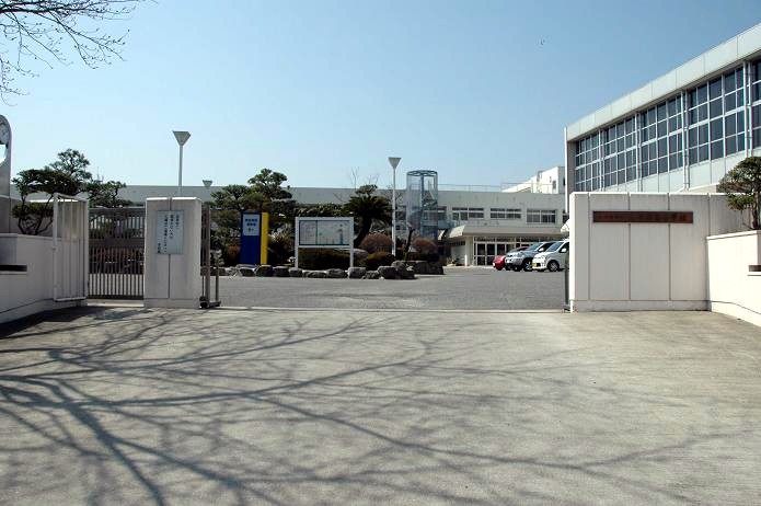 太宰府南小学校_a0042310_1835281.jpg