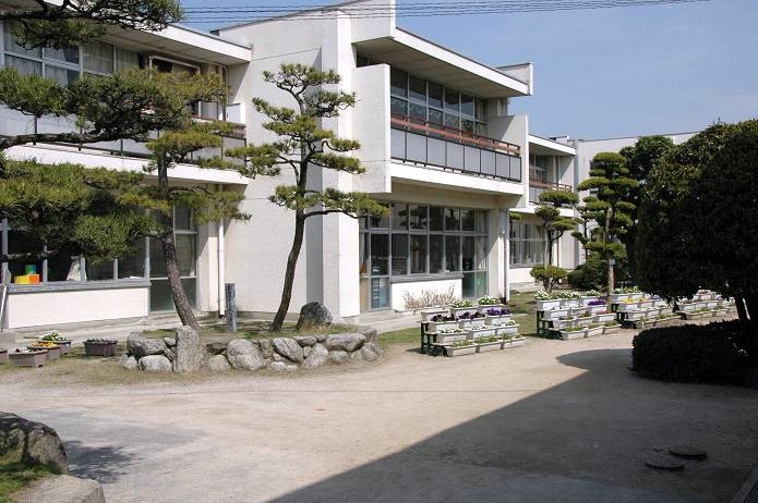 水城西小学校_a0042310_19465822.jpg