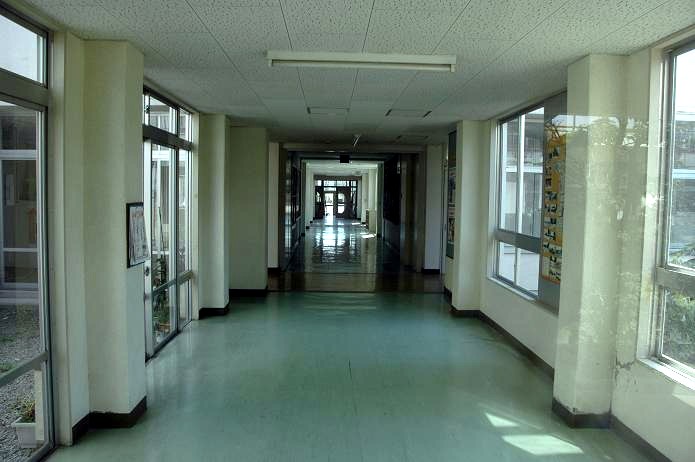 水城西小学校_a0042310_19474311.jpg