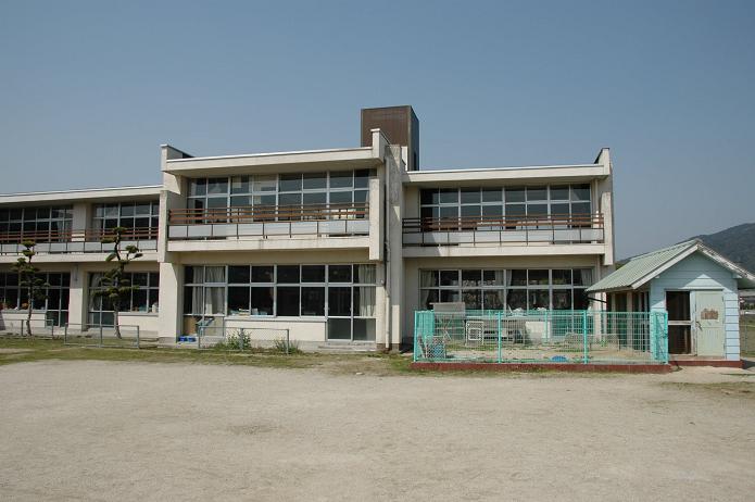 水城西小学校_a0042310_1949163.jpg