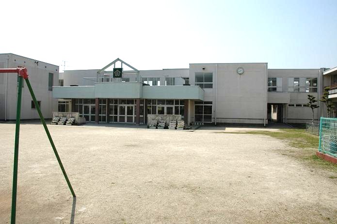 水城西小学校_a0042310_1951224.jpg